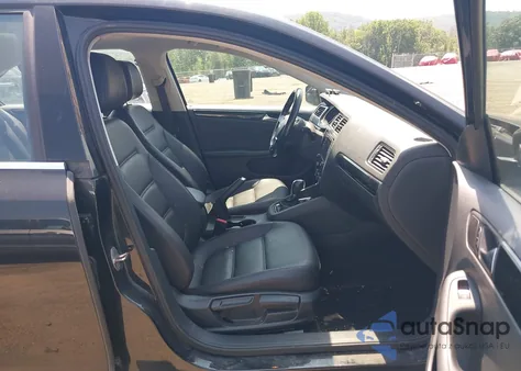 2017 Volkswagen Jetta 1.8T Sel/1.8T Sel Premium from USA, damaged, VIN 3VWL17AJ0HM253920